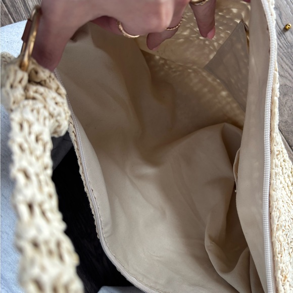 Fashion Nova Cream Paraiso Shoulder Bag - Natural/Combo - Picture 4 of 5